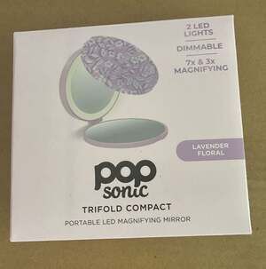 Pop Sonic Trifold Compact Portable LED Magnifying Mirror - Lavender Floral